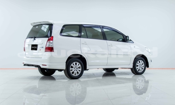 ซื้อ รถมือสอง Toyota Innova ขาว รถยนต์ ใน %{เมือง} ใน กรุงเทพมหานคร ซื้อ รถมือสอง Toyota Innova ขาว รถยนต์ ใน %{เมือง} ใน กรุงเทพมหานคร