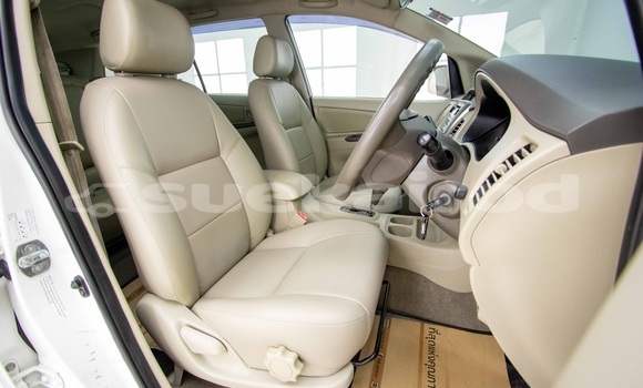 Buy Used Toyota Innova White Car in Bangkok in Bangkok Buy Used Toyota Innova White Car in Bangkok in Bangkok