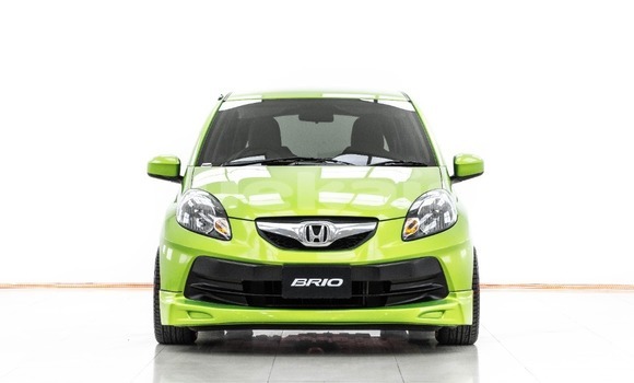 ซื้อ รถมือสอง Honda Brio เขียว รถยนต์ ใน %{เมือง} ใน กรุงเทพมหานคร ซื้อ รถมือสอง Honda Brio เขียว รถยนต์ ใน %{เมือง} ใน กรุงเทพมหานคร