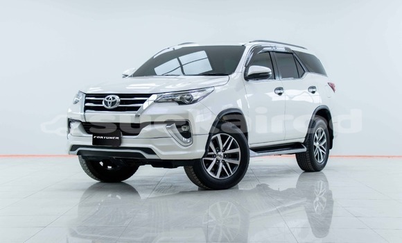 ซื้อ รถมือสอง Toyota Fortuner ขาว รถยนต์ ใน %{เมือง} ใน กรุงเทพมหานคร ซื้อ รถมือสอง Toyota Fortuner ขาว รถยนต์ ใน %{เมือง} ใน กรุงเทพมหานคร