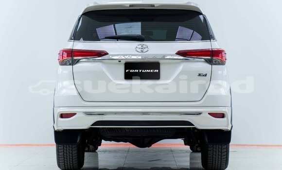 ซื้อ รถมือสอง Toyota Fortuner ขาว รถยนต์ ใน %{เมือง} ใน กรุงเทพมหานคร ซื้อ รถมือสอง Toyota Fortuner ขาว รถยนต์ ใน %{เมือง} ใน กรุงเทพมหานคร