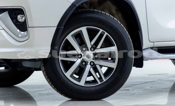 ซื้อ รถมือสอง Toyota Fortuner ขาว รถยนต์ ใน %{เมือง} ใน กรุงเทพมหานคร ซื้อ รถมือสอง Toyota Fortuner ขาว รถยนต์ ใน %{เมือง} ใน กรุงเทพมหานคร