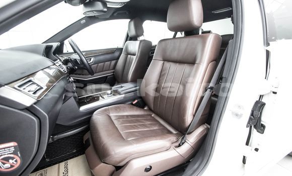 ซื้อ รถมือสอง Mercedes-Benz E-Classe ขาว รถยนต์ ใน %{เมือง} ใน กรุงเทพมหานคร ซื้อ รถมือสอง Mercedes-Benz E-Classe ขาว รถยนต์ ใน %{เมือง} ใน กรุงเทพมหานคร