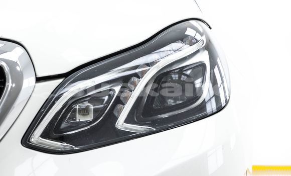 ซื้อ รถมือสอง Mercedes-Benz E-Classe ขาว รถยนต์ ใน %{เมือง} ใน กรุงเทพมหานคร ซื้อ รถมือสอง Mercedes-Benz E-Classe ขาว รถยนต์ ใน %{เมือง} ใน กรุงเทพมหานคร