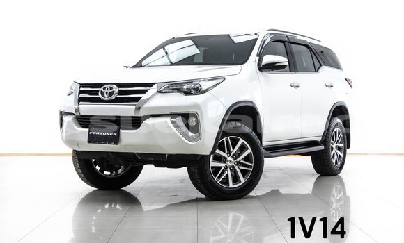 ซื้อ รถมือสอง Toyota Fortuner ขาว รถยนต์ ใน %{เมือง} ใน กรุงเทพมหานคร ซื้อ รถมือสอง Toyota Fortuner ขาว รถยนต์ ใน %{เมือง} ใน กรุงเทพมหานคร