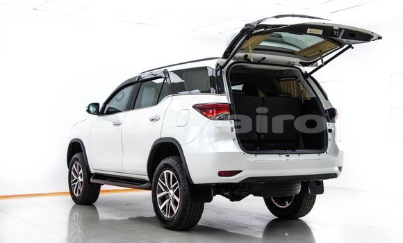 ซื้อ รถมือสอง Toyota Fortuner ขาว รถยนต์ ใน %{เมือง} ใน กรุงเทพมหานคร ซื้อ รถมือสอง Toyota Fortuner ขาว รถยนต์ ใน %{เมือง} ใน กรุงเทพมหานคร