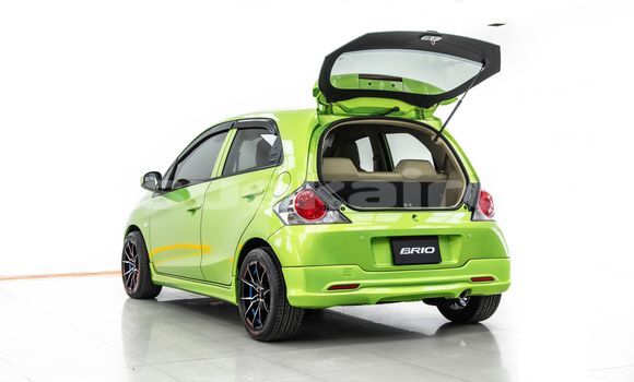 ซื้อ รถมือสอง Honda Brio เขียว รถยนต์ ใน %{เมือง} ใน กรุงเทพมหานคร ซื้อ รถมือสอง Honda Brio เขียว รถยนต์ ใน %{เมือง} ใน กรุงเทพมหานคร