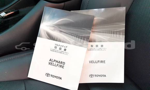 Buy Used Toyota Vellfire White Car in Bangkok in Bangkok Buy Used Toyota Vellfire White Car in Bangkok in Bangkok