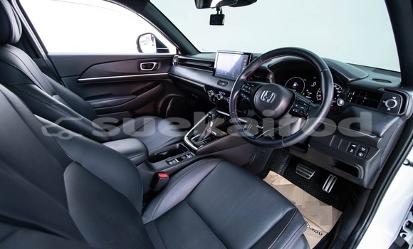 Buy Used Honda HR-V White Car in Bangkok in Bangkok Buy Used Honda HR-V White Car in Bangkok in Bangkok