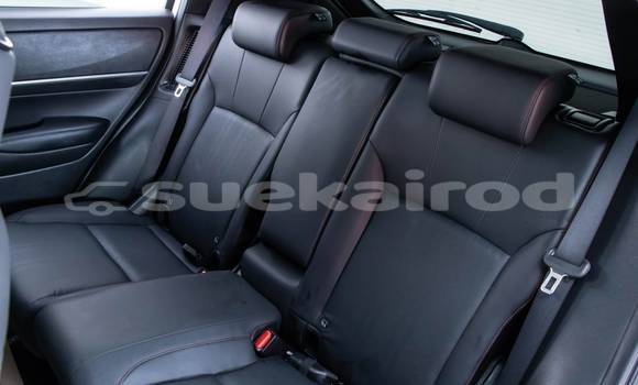 Buy Used Honda HR-V White Car in Bangkok in Bangkok Buy Used Honda HR-V White Car in Bangkok in Bangkok