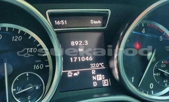 Buy Used Mercedes‒Benz ML–Class White Car in Bangkok in Bangkok Buy Used Mercedes‒Benz ML–Class White Car in Bangkok in Bangkok