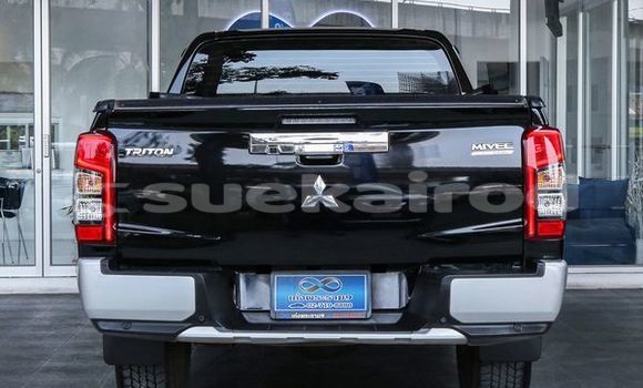 ซื้อ รถมือสอง Mitsubishi Triton สีดำ รถยนต์ ใน %{เมือง} ใน กรุงเทพมหานคร ซื้อ รถมือสอง Mitsubishi Triton สีดำ รถยนต์ ใน %{เมือง} ใน กรุงเทพมหานคร