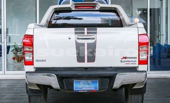 Buy Used Isuzu D-Max White Car in Bangkok in Bangkok Buy Used Isuzu D-Max White Car in Bangkok in Bangkok