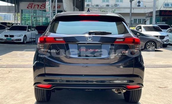 ซื้อ รถมือสอง Honda HR-V สีดำ รถยนต์ ใน %{เมือง} ใน กรุงเทพมหานคร ซื้อ รถมือสอง Honda HR-V สีดำ รถยนต์ ใน %{เมือง} ใน กรุงเทพมหานคร