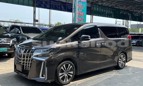 ซื้อ รถมือสอง Toyota Alphard สีน้ำตาล รถยนต์ ใน %{เมือง} ใน กรุงเทพมหานคร ซื้อ รถมือสอง Toyota Alphard สีน้ำตาล รถยนต์ ใน %{เมือง} ใน กรุงเทพมหานคร