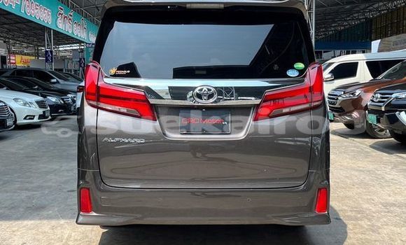 ซื้อ รถมือสอง Toyota Alphard สีน้ำตาล รถยนต์ ใน %{เมือง} ใน กรุงเทพมหานคร ซื้อ รถมือสอง Toyota Alphard สีน้ำตาล รถยนต์ ใน %{เมือง} ใน กรุงเทพมหานคร