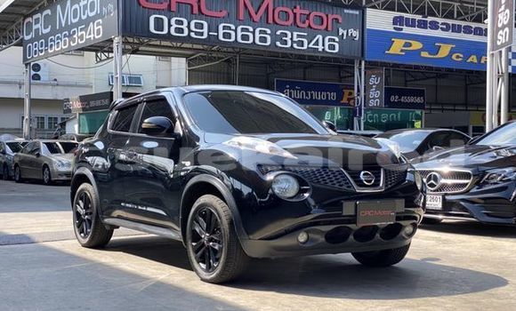 ซื้อ รถมือสอง Nissan Juke สีดำ รถยนต์ ใน %{เมือง} ใน กรุงเทพมหานคร