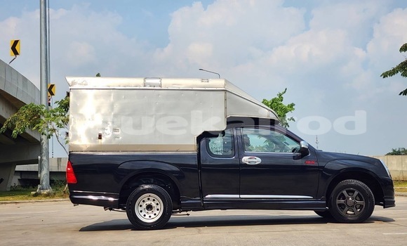 Buy Used Isuzu D-Max Black Car in Bangkok in Bangkok Buy Used Isuzu D-Max Black Car in Bangkok in Bangkok