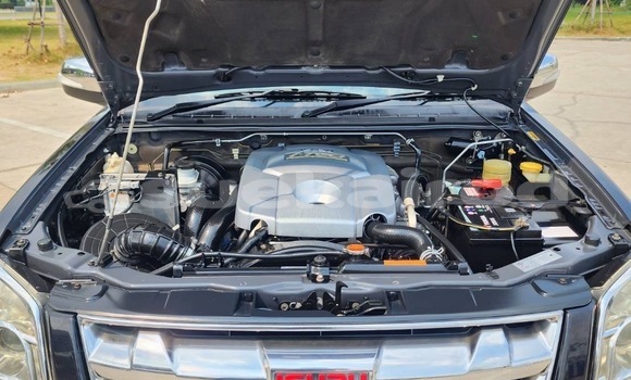 Buy Used Isuzu D-Max Black Car in Bangkok in Bangkok Buy Used Isuzu D-Max Black Car in Bangkok in Bangkok