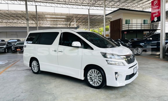 ซื้อ รถมือสอง Toyota Vellfire ขาว รถยนต์ ใน %{เมือง} ใน กรุงเทพมหานคร ซื้อ รถมือสอง Toyota Vellfire ขาว รถยนต์ ใน %{เมือง} ใน กรุงเทพมหานคร