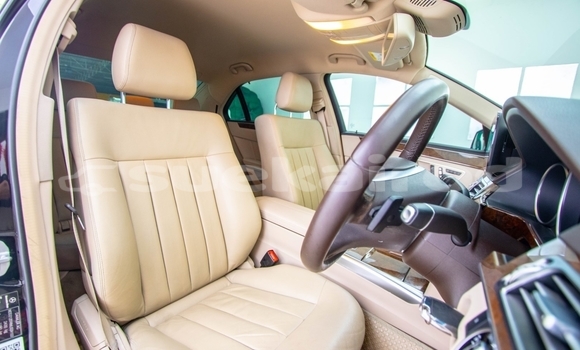 Buy Used Mercedes-Benz E-Classe Black Car in Bangkok in Bangkok Buy Used Mercedes-Benz E-Classe Black Car in Bangkok in Bangkok