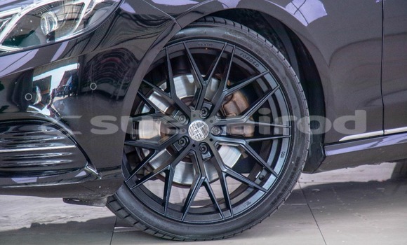 Buy Used Mercedes-Benz E-Classe Black Car in Bangkok in Bangkok Buy Used Mercedes-Benz E-Classe Black Car in Bangkok in Bangkok