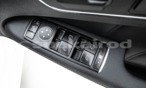 Buy Used Mercedes-Benz E-Classe White Car in Bangkok in Bangkok Buy Used Mercedes-Benz E-Classe White Car in Bangkok in Bangkok