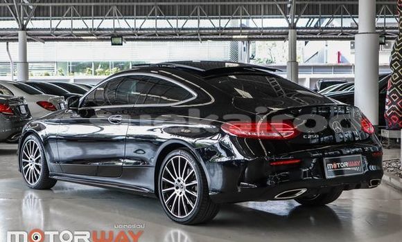 Buy Used Mercedes-Benz C250 coupe Black Car in Bangkok in Bangkok Buy Used Mercedes-Benz C250 coupe Black Car in Bangkok in Bangkok