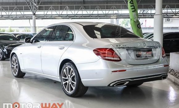 Buy Used Mercedes-Benz E-Classe Silver Car in Bangkok in Bangkok Buy Used Mercedes-Benz E-Classe Silver Car in Bangkok in Bangkok