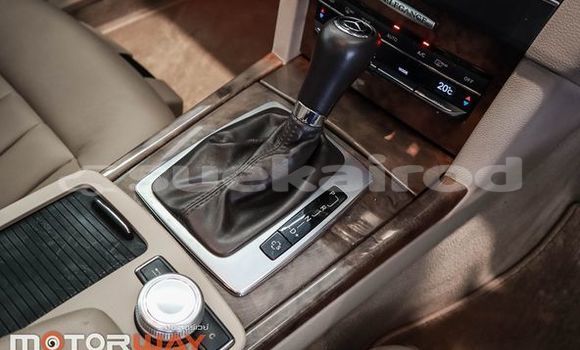 ซื้อ รถมือสอง Mercedes-Benz E-Classe เงิน รถยนต์ ใน %{เมือง} ใน กรุงเทพมหานคร ซื้อ รถมือสอง Mercedes-Benz E-Classe เงิน รถยนต์ ใน %{เมือง} ใน กรุงเทพมหานคร