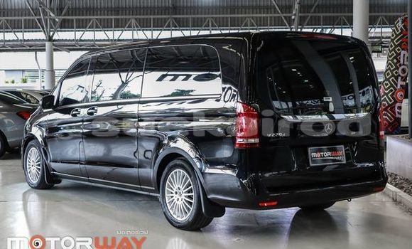 ซื้อ รถมือสอง Mercedes-Benz V-klasse สีดำ รถยนต์ ใน %{เมือง} ใน กรุงเทพมหานคร ซื้อ รถมือสอง Mercedes-Benz V-klasse สีดำ รถยนต์ ใน %{เมือง} ใน กรุงเทพมหานคร