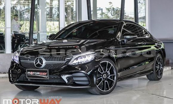 ซื้อ รถมือสอง Mercedes-Benz C-Classe สีดำ รถยนต์ ใน %{เมือง} ใน กรุงเทพมหานคร