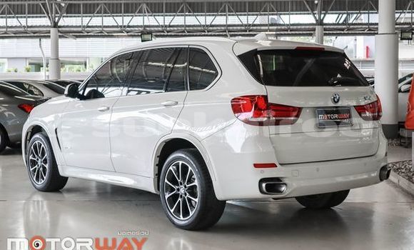 ซื้อ รถมือสอง BMW X5 ขาว รถยนต์ ใน %{เมือง} ใน กรุงเทพมหานคร ซื้อ รถมือสอง BMW X5 ขาว รถยนต์ ใน %{เมือง} ใน กรุงเทพมหานคร
