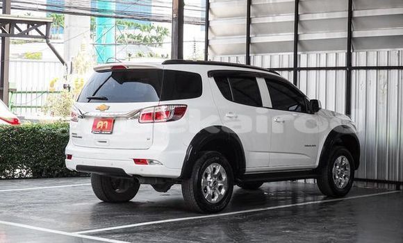 ซื้อ รถมือสอง Chevrolet TrailBlazer ขาว รถยนต์ ใน %{เมือง} ใน กรุงเทพมหานคร ซื้อ รถมือสอง Chevrolet TrailBlazer ขาว รถยนต์ ใน %{เมือง} ใน กรุงเทพมหานคร