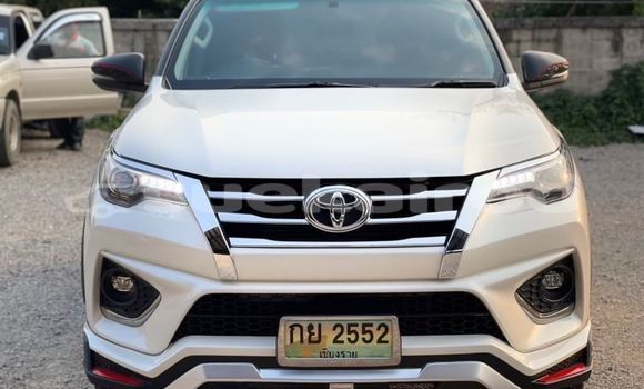 ซื้อ รถมือสอง Toyota Fortuner ขาว รถยนต์ ใน %{เมือง} ใน กรุงเทพมหานคร ซื้อ รถมือสอง Toyota Fortuner ขาว รถยนต์ ใน %{เมือง} ใน กรุงเทพมหานคร