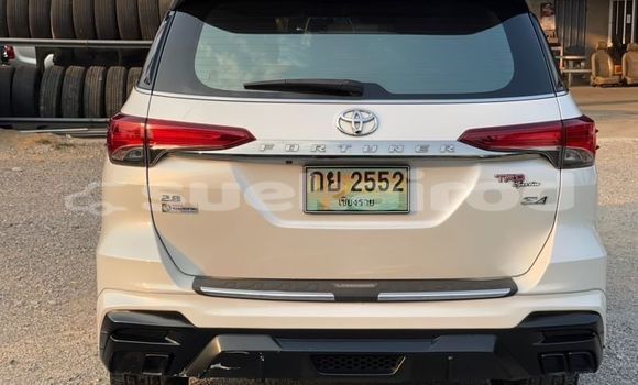 ซื้อ รถมือสอง Toyota Fortuner ขาว รถยนต์ ใน %{เมือง} ใน กรุงเทพมหานคร ซื้อ รถมือสอง Toyota Fortuner ขาว รถยนต์ ใน %{เมือง} ใน กรุงเทพมหานคร