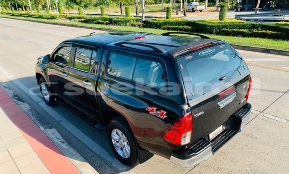 ซื้อ รถมือสอง Toyota Hiluxe Revo สีดำ รถยนต์ ใน %{เมือง} ใน กรุงเทพมหานคร ซื้อ รถมือสอง Toyota Hiluxe Revo สีดำ รถยนต์ ใน %{เมือง} ใน กรุงเทพมหานคร