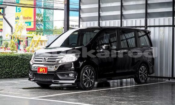 Buy Used Honda Stepwgn Black Car in Bangkok in Bangkok