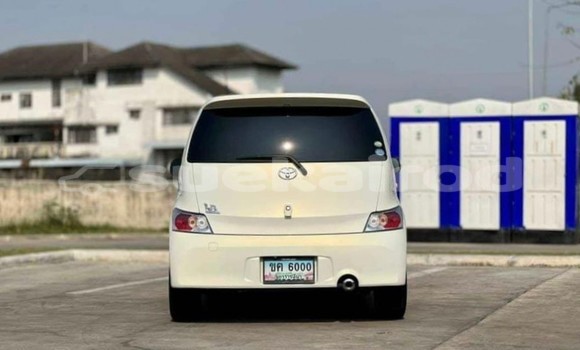 Buy Used Toyota bB White Car in Bangkok in Bangkok Buy Used Toyota bB White Car in Bangkok in Bangkok