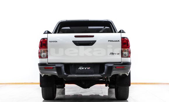 Buy Used Toyota Hiluxe Revo White Car in Bangkok in Bangkok Buy Used Toyota Hiluxe Revo White Car in Bangkok in Bangkok