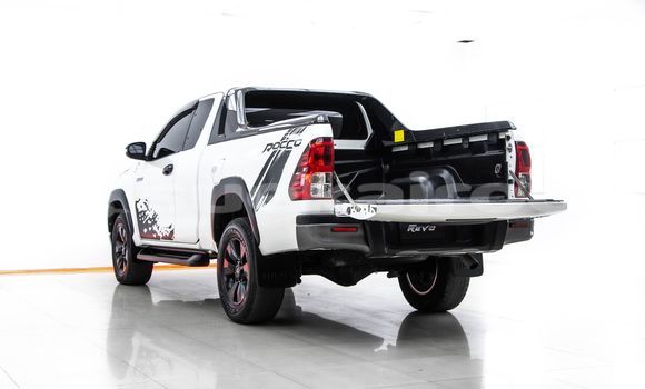 Buy Used Toyota Hiluxe Revo White Car in Bangkok in Bangkok Buy Used Toyota Hiluxe Revo White Car in Bangkok in Bangkok