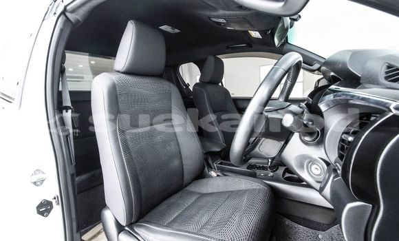 Buy Used Toyota Hiluxe Revo White Car in Bangkok in Bangkok Buy Used Toyota Hiluxe Revo White Car in Bangkok in Bangkok