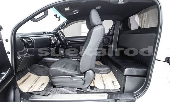 Buy Used Toyota Hiluxe Revo White Car in Bangkok in Bangkok Buy Used Toyota Hiluxe Revo White Car in Bangkok in Bangkok