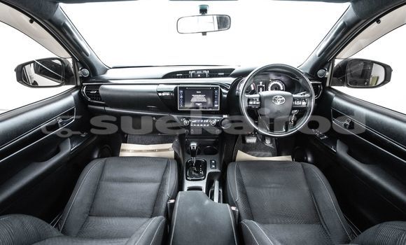 Buy Used Toyota Hiluxe Revo White Car in Bangkok in Bangkok Buy Used Toyota Hiluxe Revo White Car in Bangkok in Bangkok