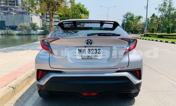ซื้อ รถมือสอง Toyota C-HR อื่น ๆ รถยนต์ ใน %{เมือง} ใน กรุงเทพมหานคร ซื้อ รถมือสอง Toyota C-HR อื่น ๆ รถยนต์ ใน %{เมือง} ใน กรุงเทพมหานคร