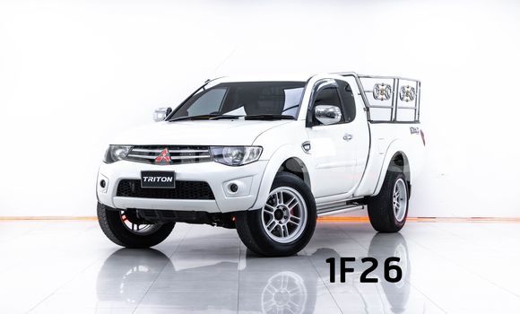 Buy Used Mitsubishi Triton White Car in Bangkok in Bangkok Buy Used Mitsubishi Triton White Car in Bangkok in Bangkok
