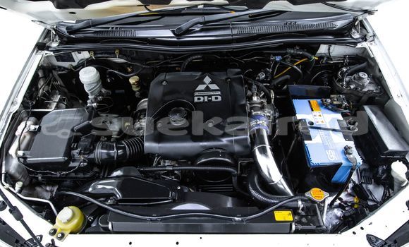 Buy Used Mitsubishi Triton White Car in Bangkok in Bangkok Buy Used Mitsubishi Triton White Car in Bangkok in Bangkok