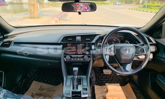 ซื้อ รถมือสอง Honda Civic ขาว รถยนต์ ใน %{เมือง} ใน กรุงเทพมหานคร ซื้อ รถมือสอง Honda Civic ขาว รถยนต์ ใน %{เมือง} ใน กรุงเทพมหานคร