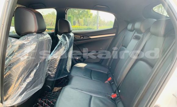 ซื้อ รถมือสอง Honda Civic ขาว รถยนต์ ใน %{เมือง} ใน กรุงเทพมหานคร ซื้อ รถมือสอง Honda Civic ขาว รถยนต์ ใน %{เมือง} ใน กรุงเทพมหานคร