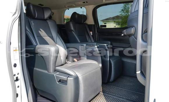 ซื้อ รถมือสอง Toyota Vellfire ขาว รถยนต์ ใน %{เมือง} ใน กรุงเทพมหานคร ซื้อ รถมือสอง Toyota Vellfire ขาว รถยนต์ ใน %{เมือง} ใน กรุงเทพมหานคร